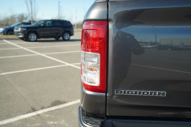 2022 RAM 1500 Big Horn Crew Cab 4x4 5'7' Box