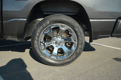 2022 RAM 1500 Big Horn Crew Cab 4x4 5'7' Box