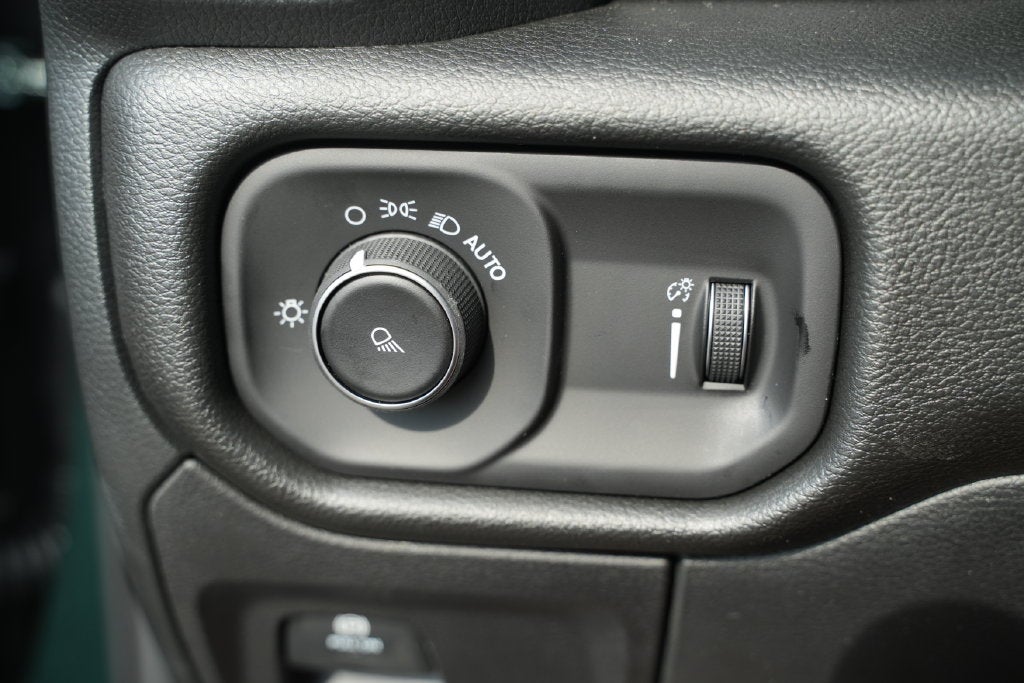 2027 RAM Ram 1500 Tradesman