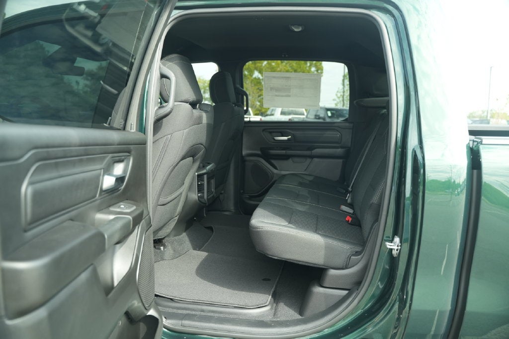 2027 RAM Ram 1500 Express