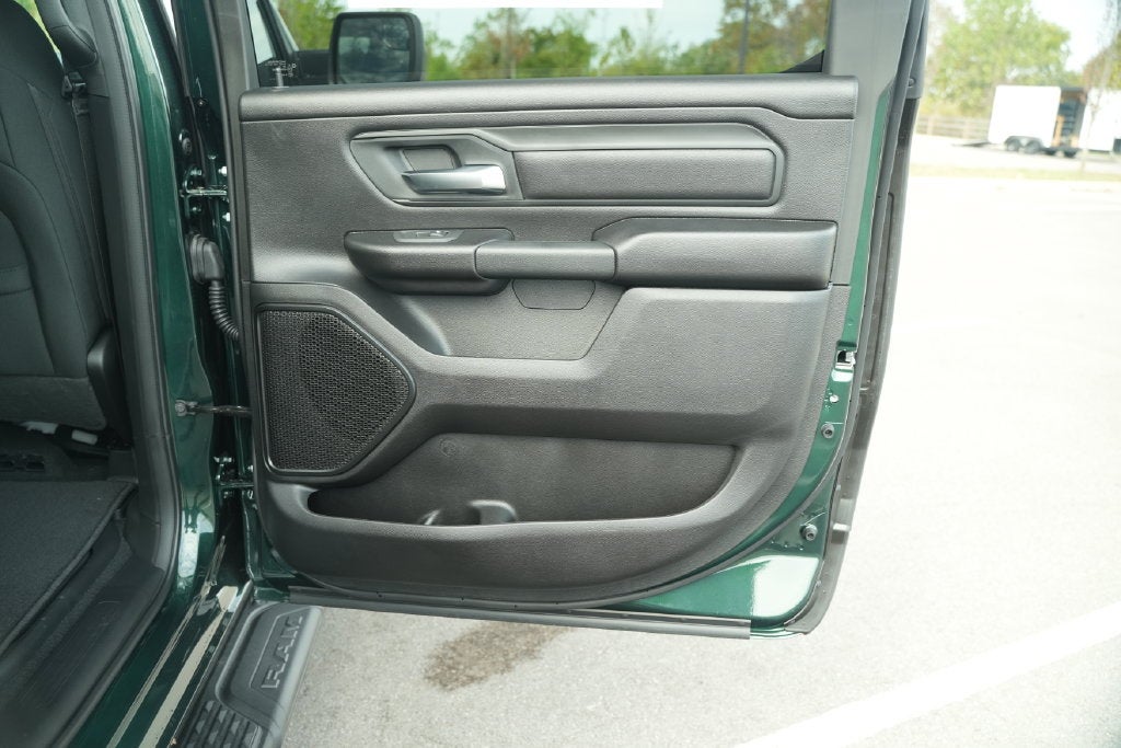 2027 RAM Ram 1500 Express