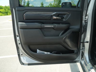 2025 RAM 1500 Limited Crew Cab 4x4 5'7' Box