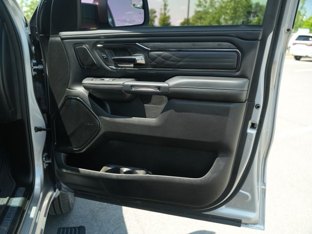 2025 RAM 1500 Limited Crew Cab 4x4 5'7' Box