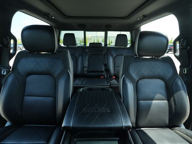 2025 RAM 1500 Limited Crew Cab 4x4 5'7' Box