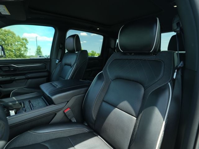 2025 RAM 1500 Limited Crew Cab 4x4 5'7' Box