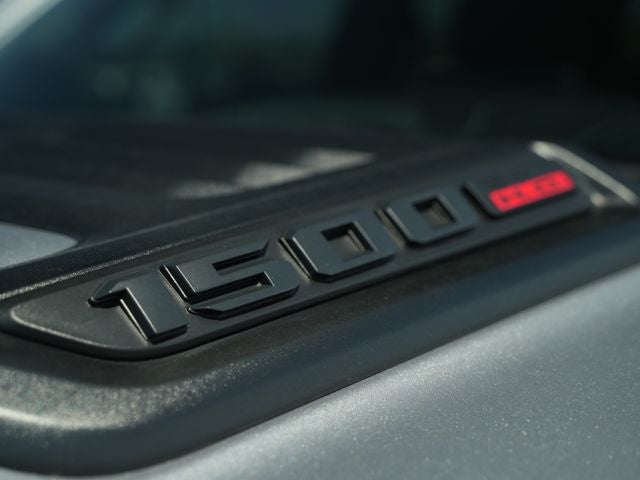 2025 RAM 1500 Limited Crew Cab 4x4 5'7' Box