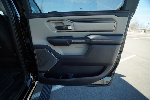 2021 RAM 1500 Limited Crew Cab 4x4 5'7' Box