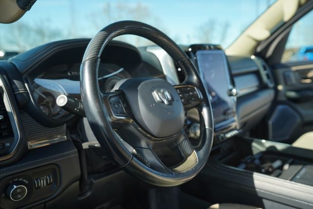 2021 RAM 1500 Limited Crew Cab 4x4 5'7' Box