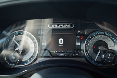 2021 RAM 1500 Limited Crew Cab 4x4 5'7' Box