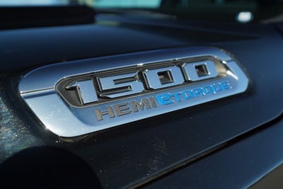 2021 RAM 1500 Limited Crew Cab 4x4 5'7' Box