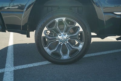 2021 RAM 1500 Limited Crew Cab 4x4 5'7' Box