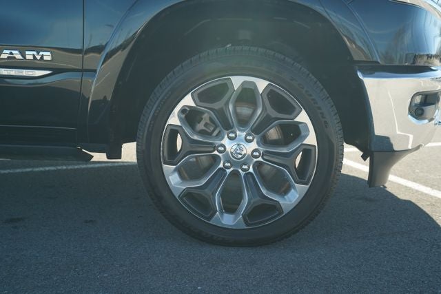 2021 RAM 1500 Limited Crew Cab 4x4 5'7' Box