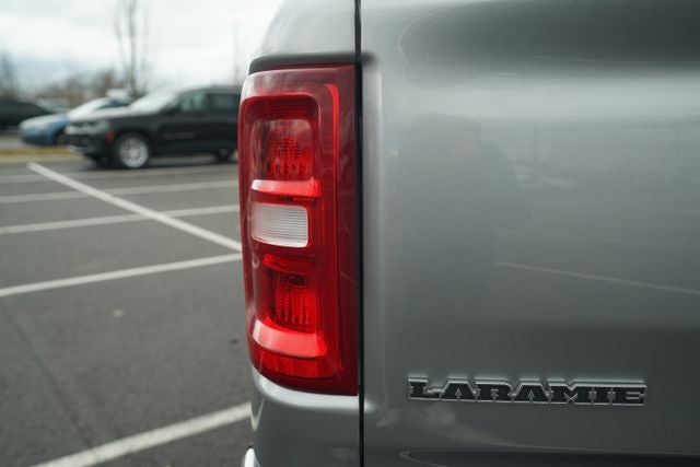 2025 RAM 1500 Laramie Crew Cab 4x4 5'7' Box