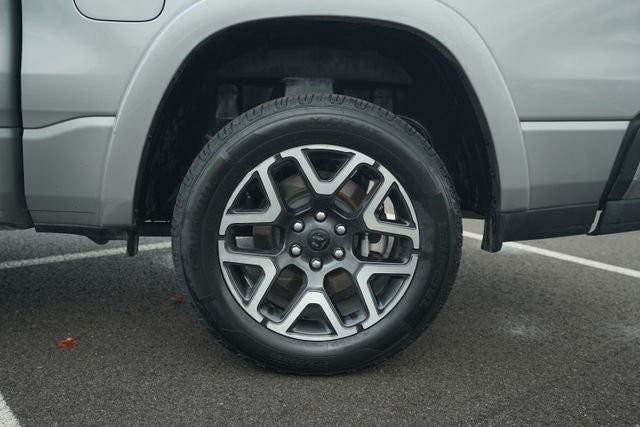 2025 RAM 1500 Laramie Crew Cab 4x4 5'7' Box