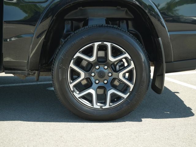 2025 RAM 1500 Laramie Crew Cab 4x4 5'7' Box