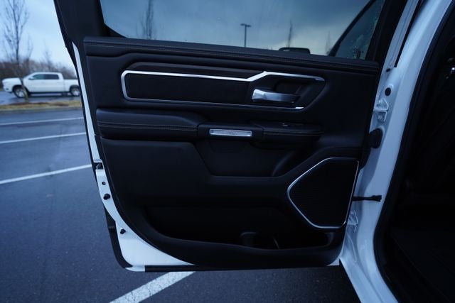 2025 RAM 1500 Laramie Crew Cab 4x4 5'7' Box