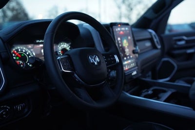 2025 RAM 1500 Laramie Crew Cab 4x4 5'7' Box