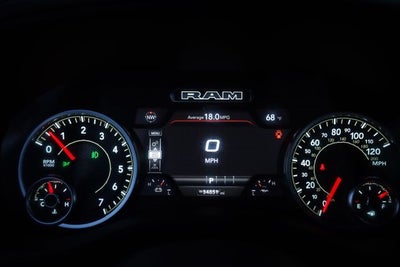 2025 RAM 1500 Laramie Crew Cab 4x4 5'7' Box