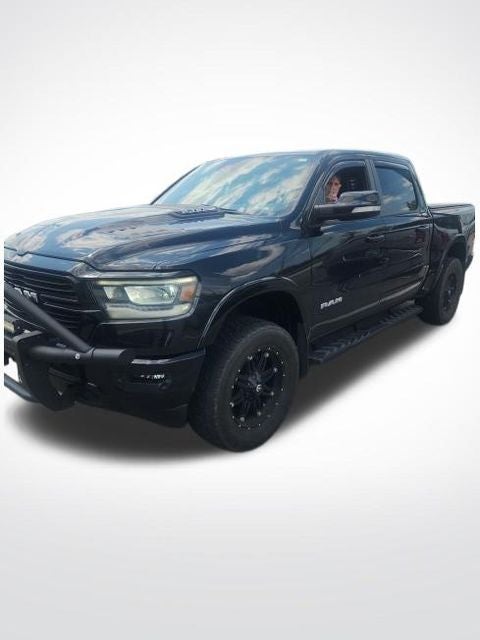 2022 RAM 1500 Laramie Crew Cab 4x4 5'7' Box