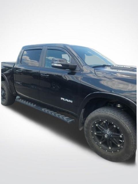 2022 RAM 1500 Laramie Crew Cab 4x4 5'7' Box