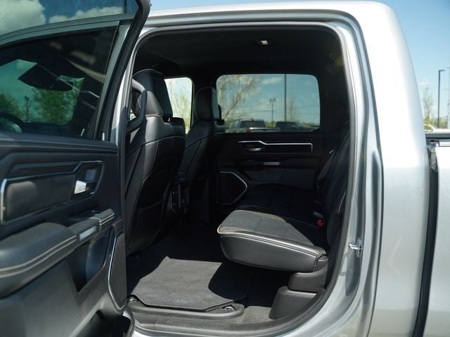 2024 RAM 1500 Laramie Crew Cab 4x4 5'7' Box