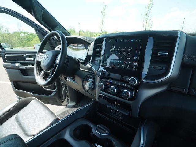 2024 RAM 1500 Laramie Crew Cab 4x4 5'7' Box