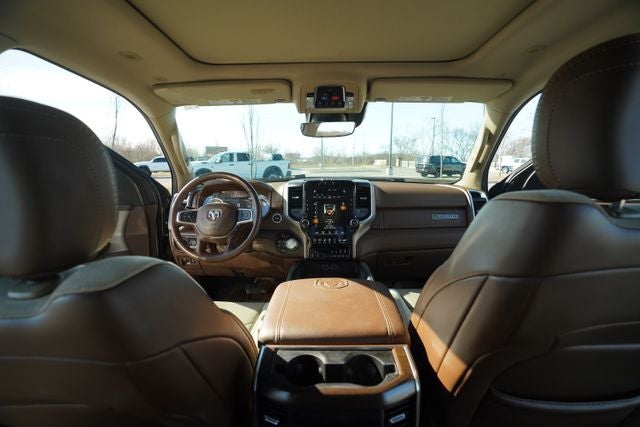 2021 RAM 1500 Laramie Crew Cab 4x4 5'7' Box