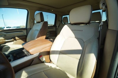 2021 RAM 1500 Laramie Crew Cab 4x4 5'7' Box