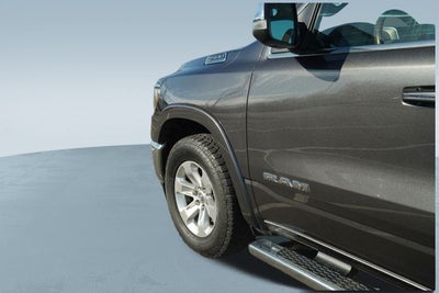 2021 RAM 1500 Laramie Crew Cab 4x4 5'7' Box
