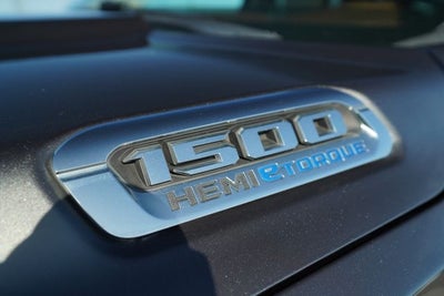 2021 RAM 1500 Laramie Crew Cab 4x4 5'7' Box