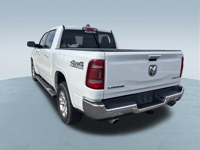 2020 RAM 1500 Laramie Crew Cab 4x4 5'7' Box