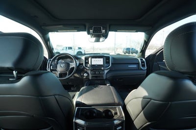 2022 RAM 1500 Laramie Crew Cab 4x4 5'7' Box