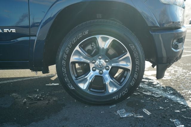 2022 RAM 1500 Laramie Crew Cab 4x4 5'7' Box