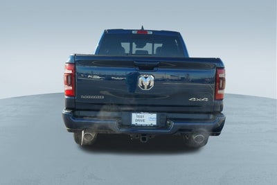 2022 RAM 1500 Laramie Crew Cab 4x4 5'7' Box