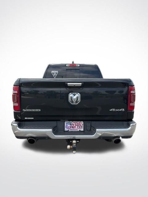 2020 RAM 1500 Laramie Crew Cab 4x4 5'7' Box