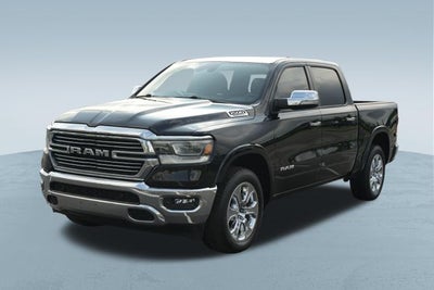 2022 RAM 1500 Laramie Crew Cab 4x4 5'7' Box