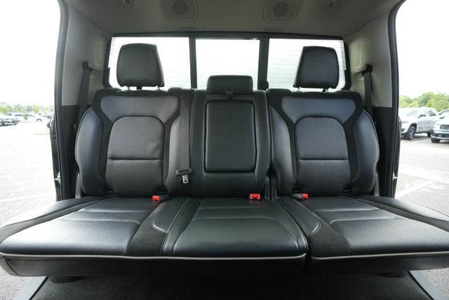 2022 RAM 1500 Laramie Crew Cab 4x4 5'7' Box