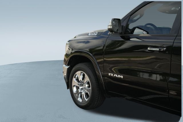 2022 RAM 1500 Laramie Crew Cab 4x4 5'7' Box