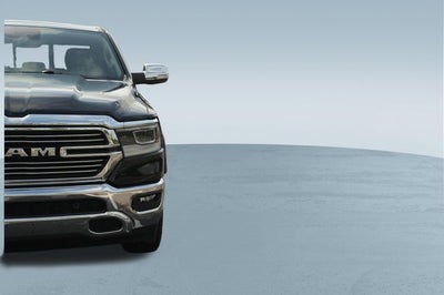 2022 RAM 1500 Laramie Crew Cab 4x4 5'7' Box