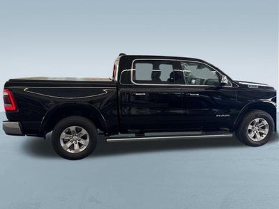 2022 RAM 1500 Laramie Crew Cab 4x4 5'7' Box