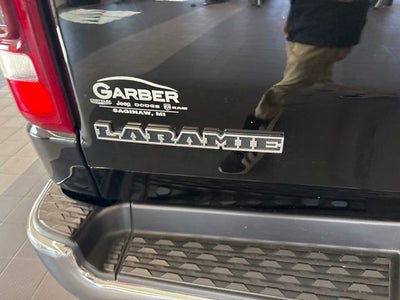 2022 RAM 1500 Laramie Crew Cab 4x4 5'7' Box