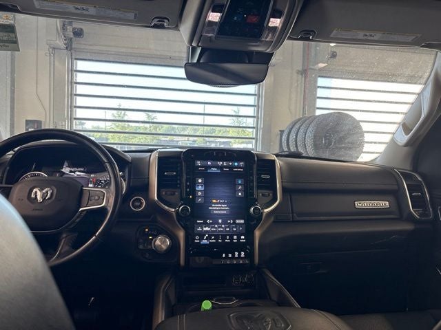 2022 RAM 1500 Laramie Crew Cab 4x4 5'7' Box