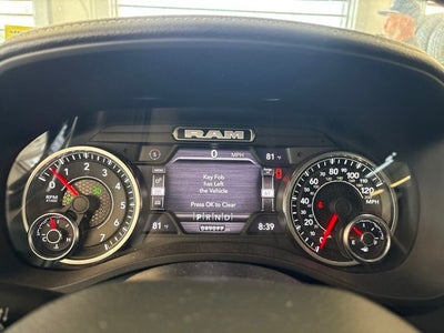 2022 RAM 1500 Laramie Crew Cab 4x4 5'7' Box