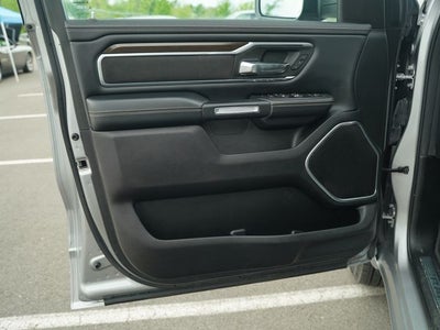 2022 RAM 1500 Laramie Crew Cab 4x4 5'7' Box