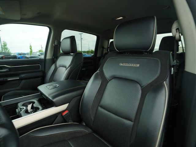 2022 RAM 1500 Laramie Crew Cab 4x4 5'7' Box