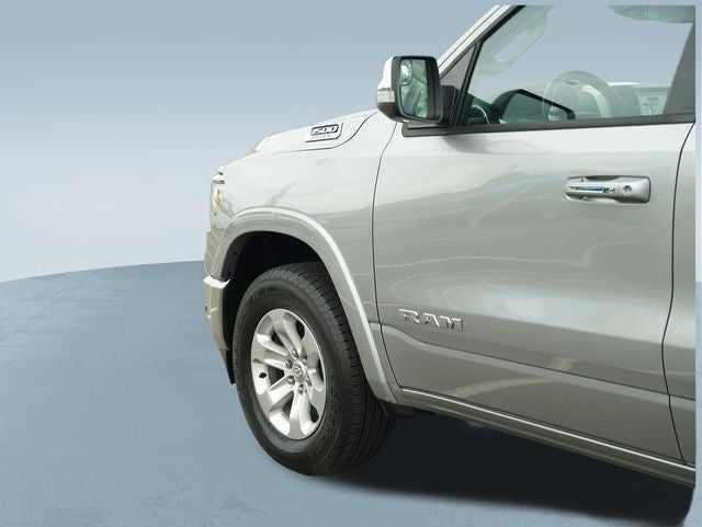 2022 RAM 1500 Laramie Crew Cab 4x4 5'7' Box