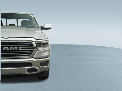2022 RAM 1500 Laramie Crew Cab 4x4 5'7' Box