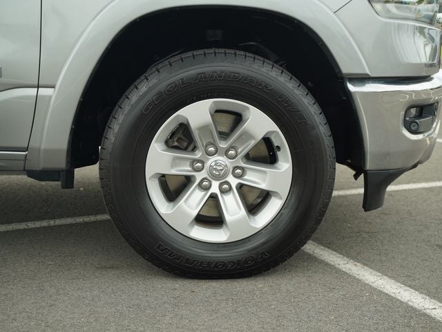 2022 RAM 1500 Laramie Crew Cab 4x4 5'7' Box