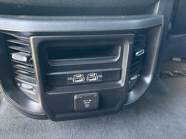 2023 RAM 1500 Laramie Crew Cab 4x4 5'7' Box