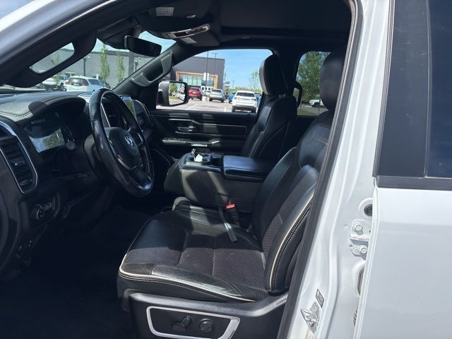 2023 RAM 1500 Laramie Crew Cab 4x4 5'7' Box